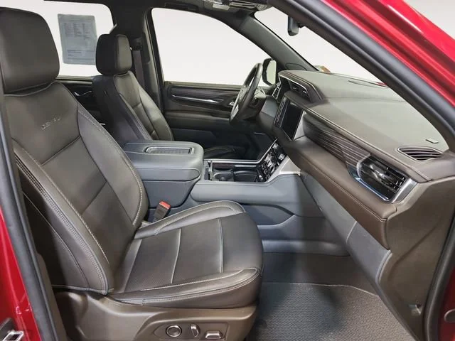 2024 GMC Yukon XL Denali - Photo 15