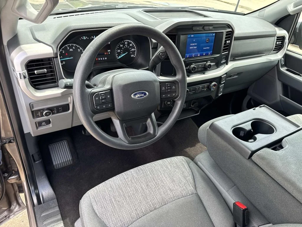 Used 2023 Gray Ford XLT image 24