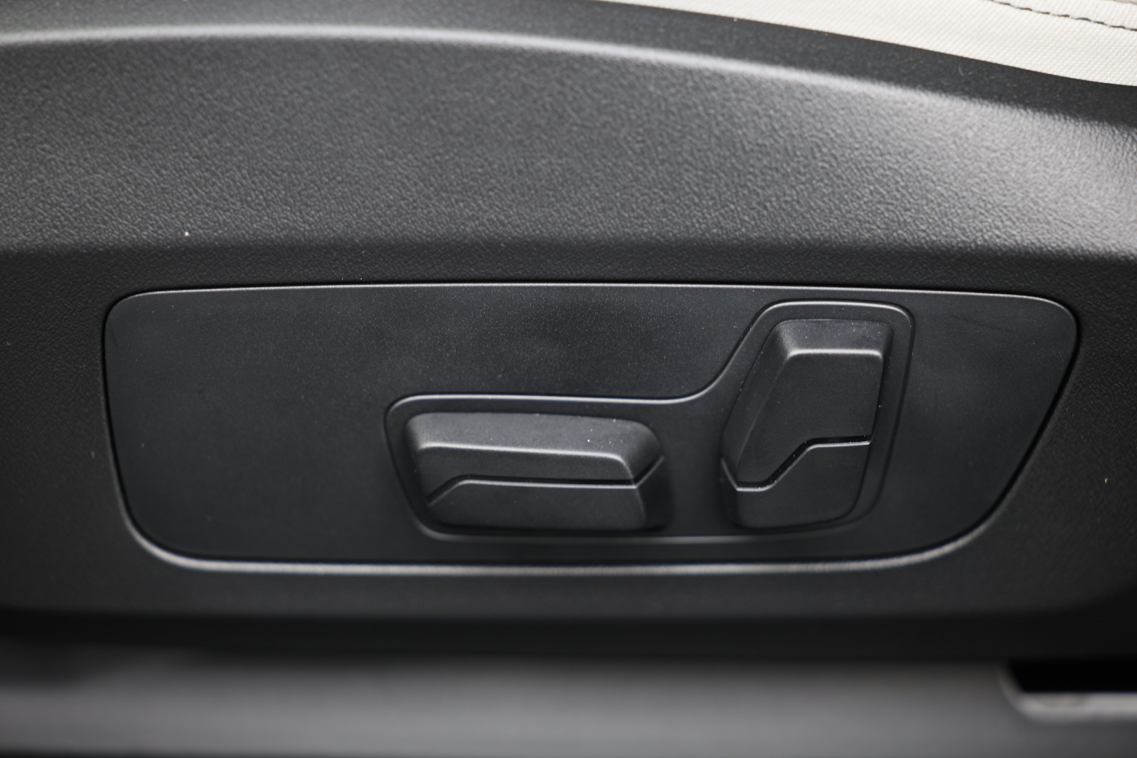 2026 BMW X1 XDrive28i - Photo 22