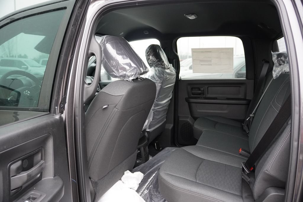 New 2026 Granite Crystal Metallic Clear-Coat Exterior Paint RAM Tradesman image 12
