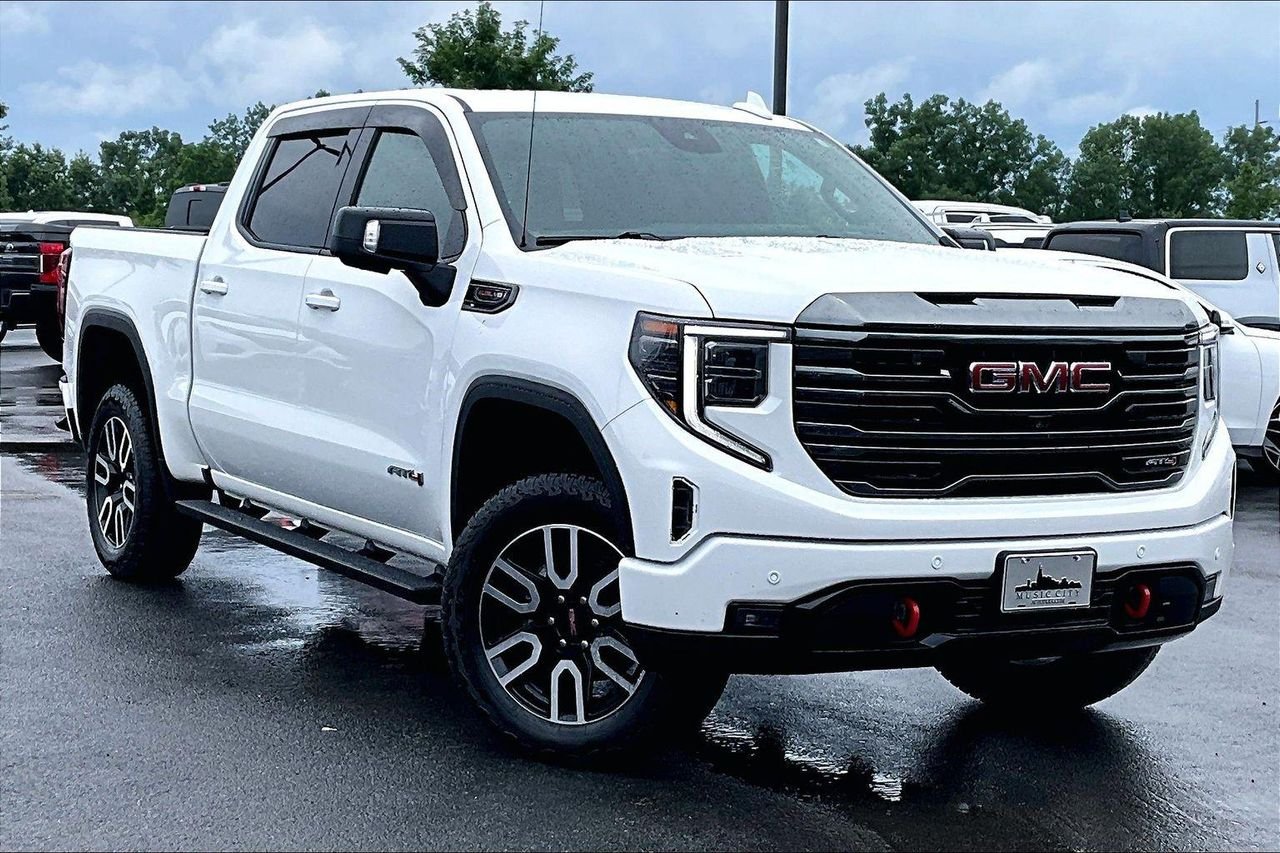 Used 2023 Summit White GMC AT4 image 37