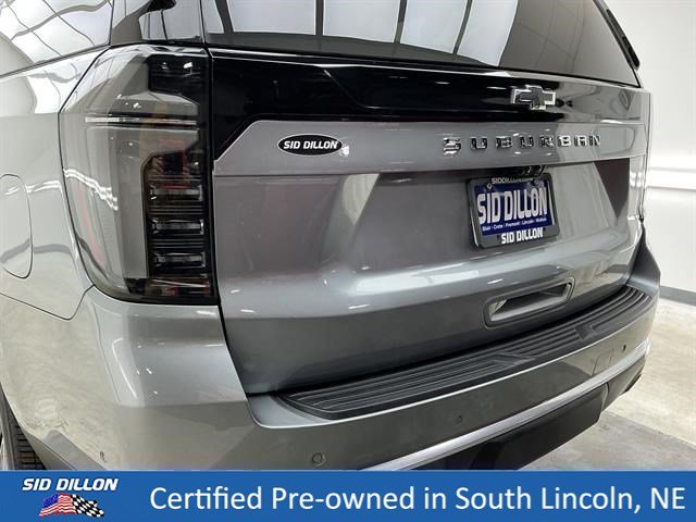Used 2025 Sterling Gray Metallic Chevrolet High Country image 21