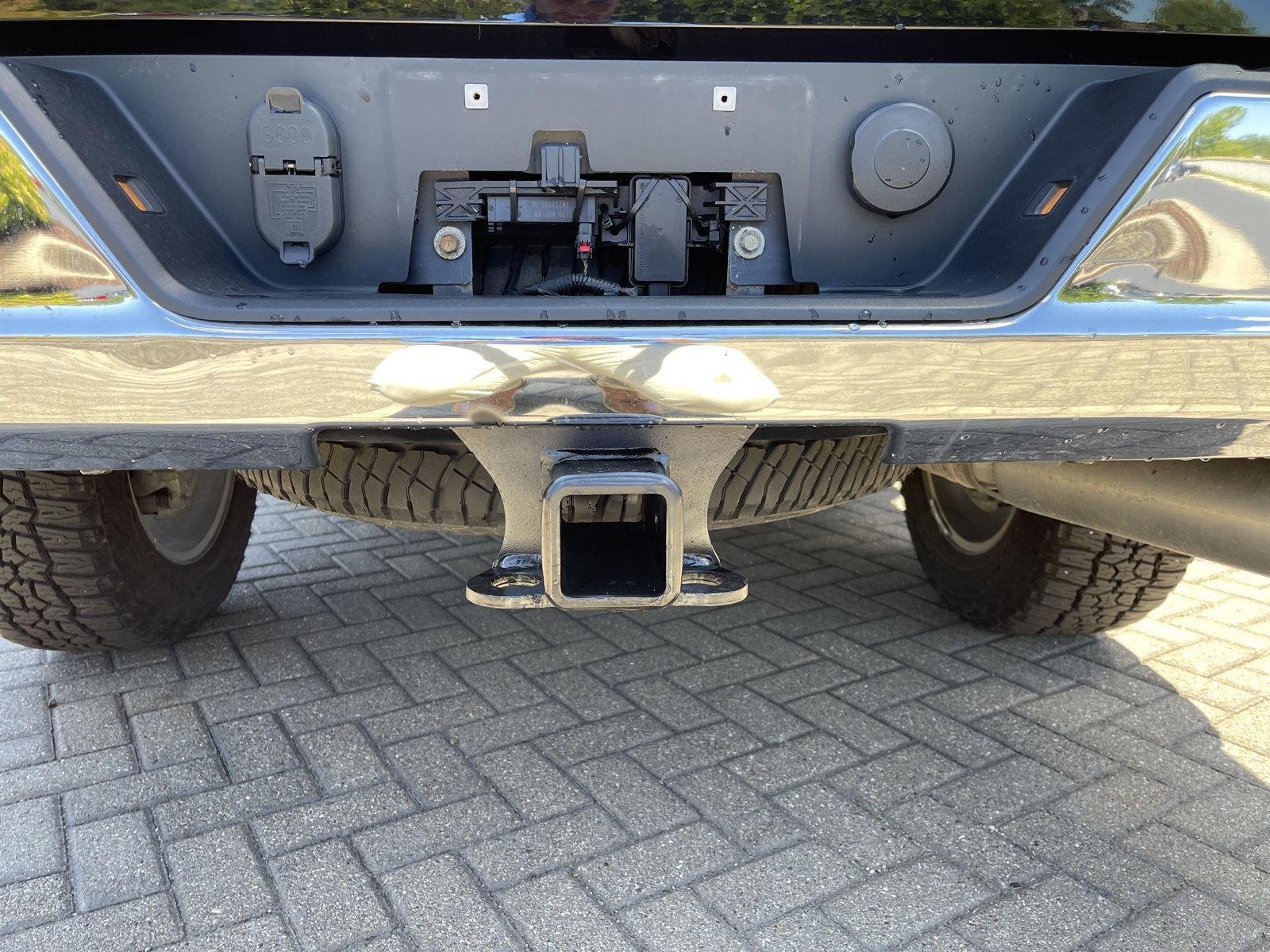 Used 2022 Black Chevrolet LTZ image 44