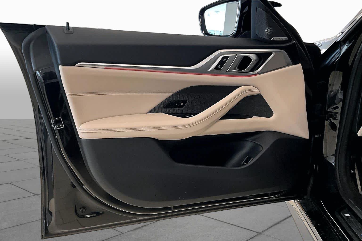 Used 2024 Black Sapphire Metallic BMW M440i image 20