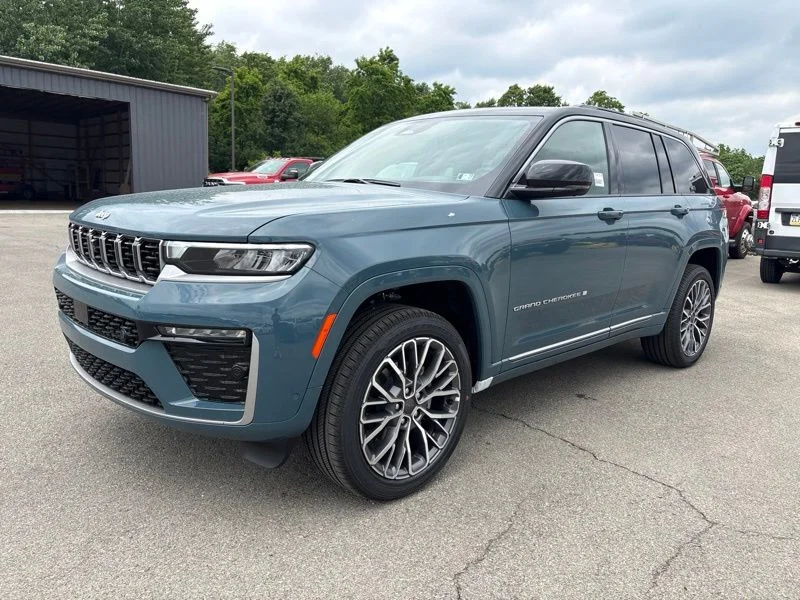 New 2026 Steel Blue Exterior Paint Jeep Summit image 7