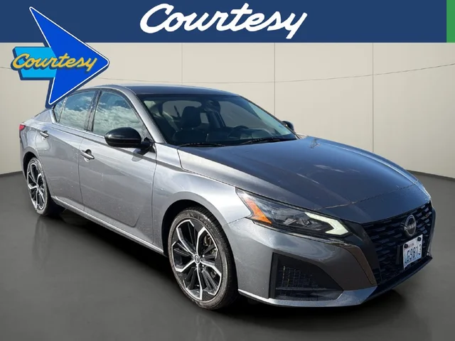 2024 Nissan Altima 2.5 SR