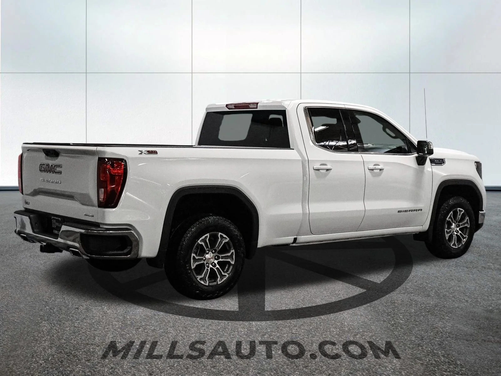 New 2026 White GMC SLE image 8