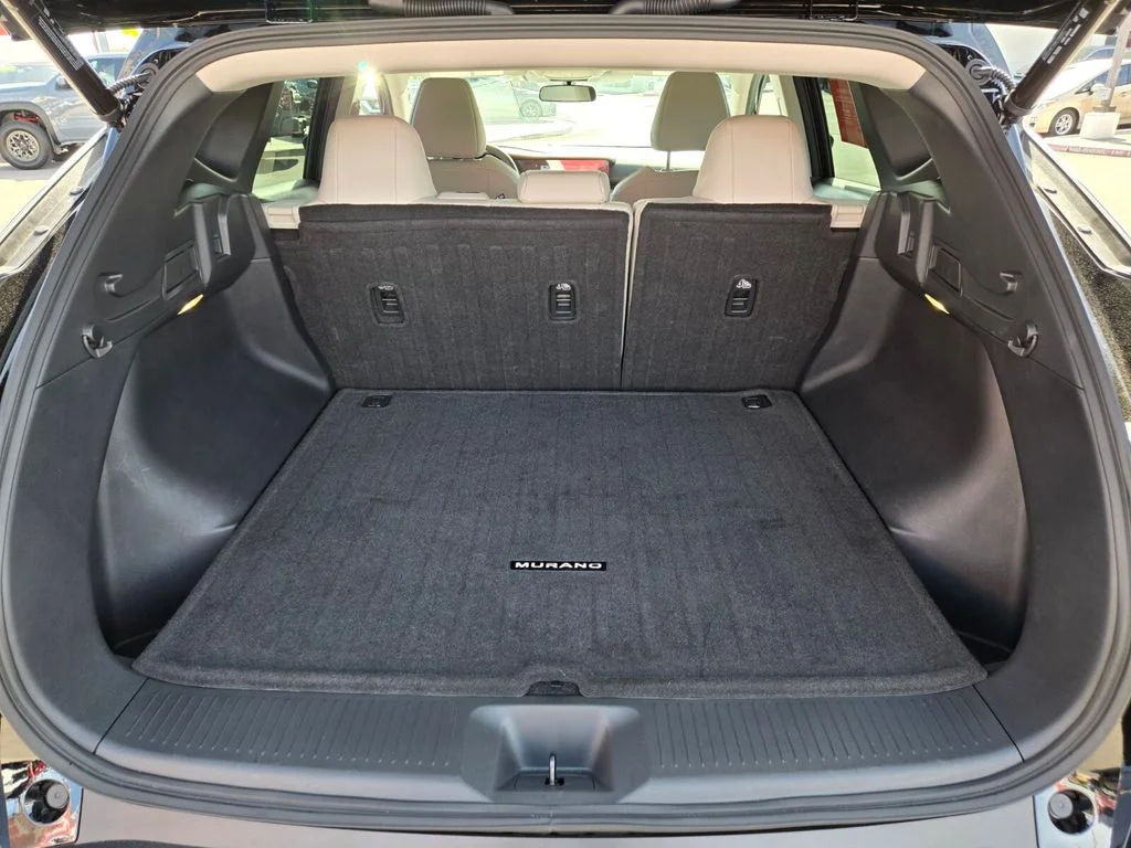 2025 Nissan Murano SV - Photo 17