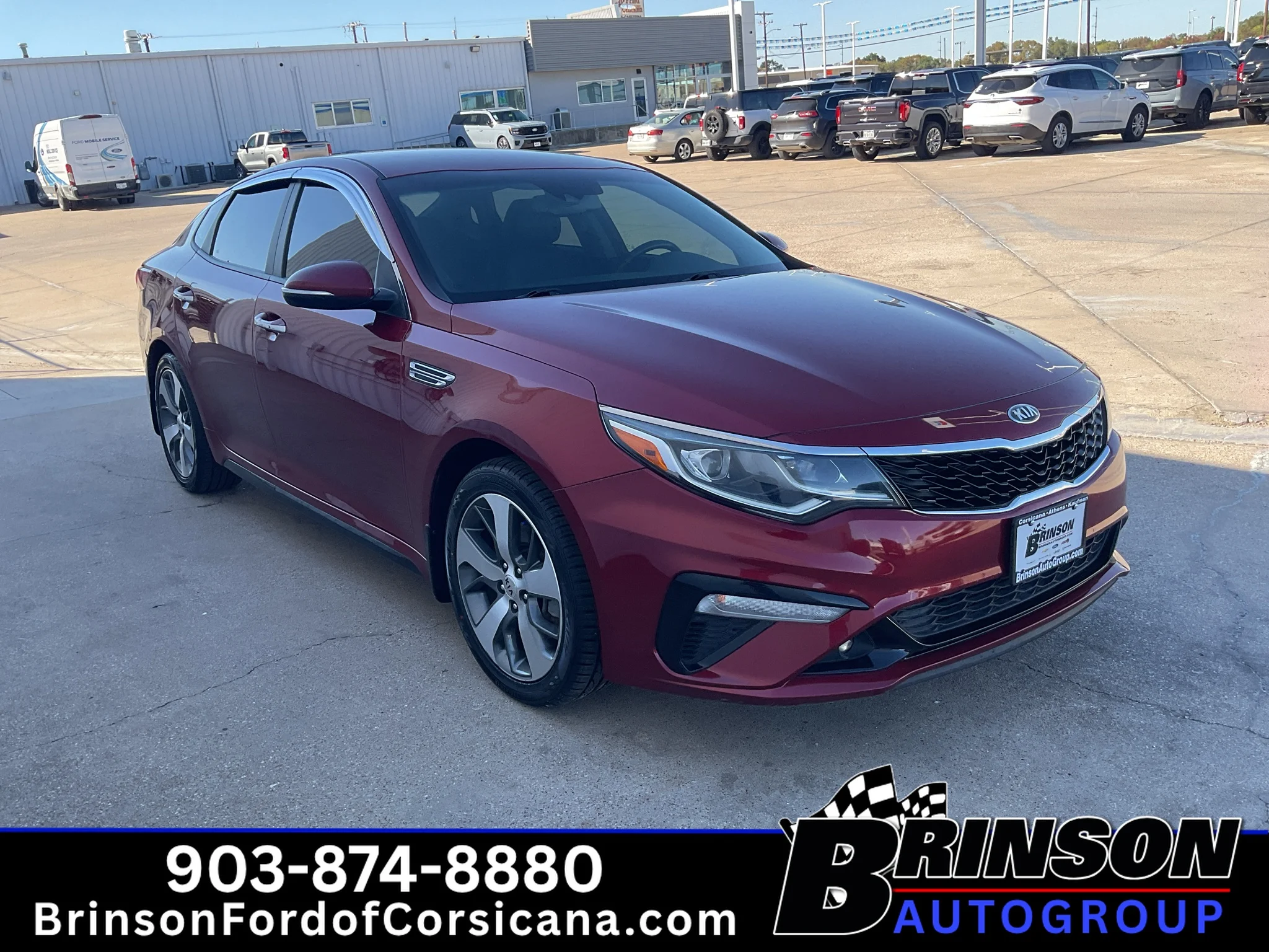 Used 2019 Passion Red Kia S image 3
