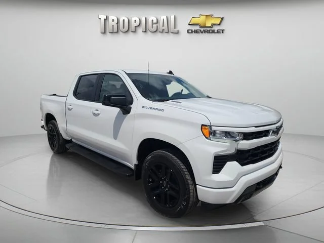 New 2026 Summit White Chevrolet RST image 7