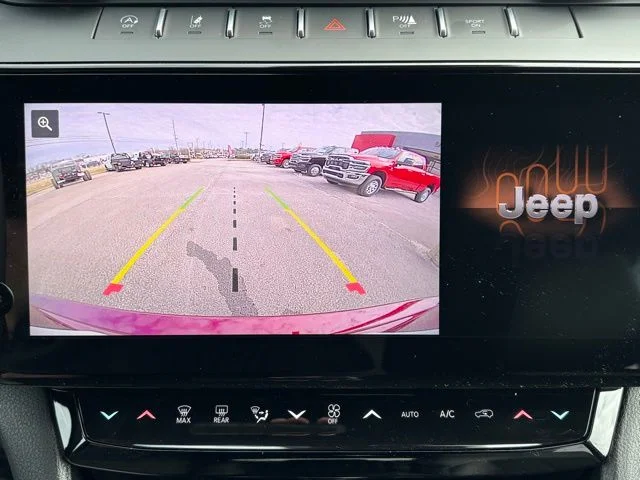 New 2026 Velvet Red Pearl-Coat Exterior Paint Jeep Altitude image 19