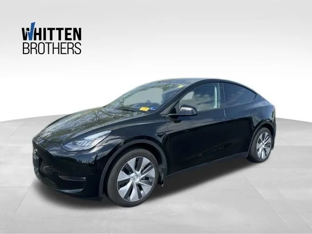 2021 Tesla Model Y Long Range Dual Motor All-Wheel Drive's photo