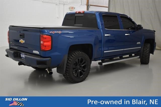 Used 2015 Deep Ocean Blue Metallic Chevrolet High Country image 16