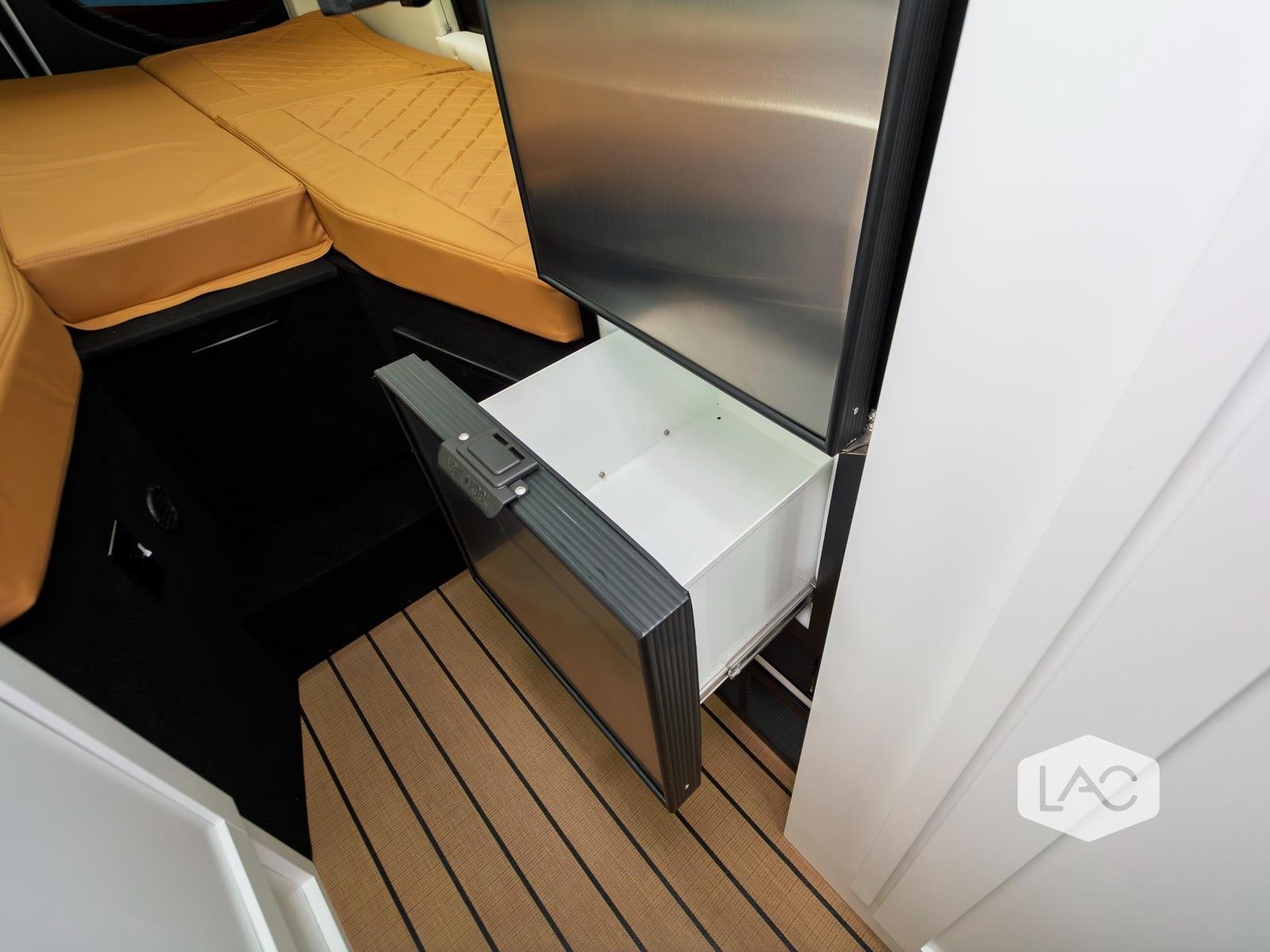 Used 2025 Iridium Silver Coachmen M-24 | Dual-Twin Beds|Generator|Electrical Pkg image 18