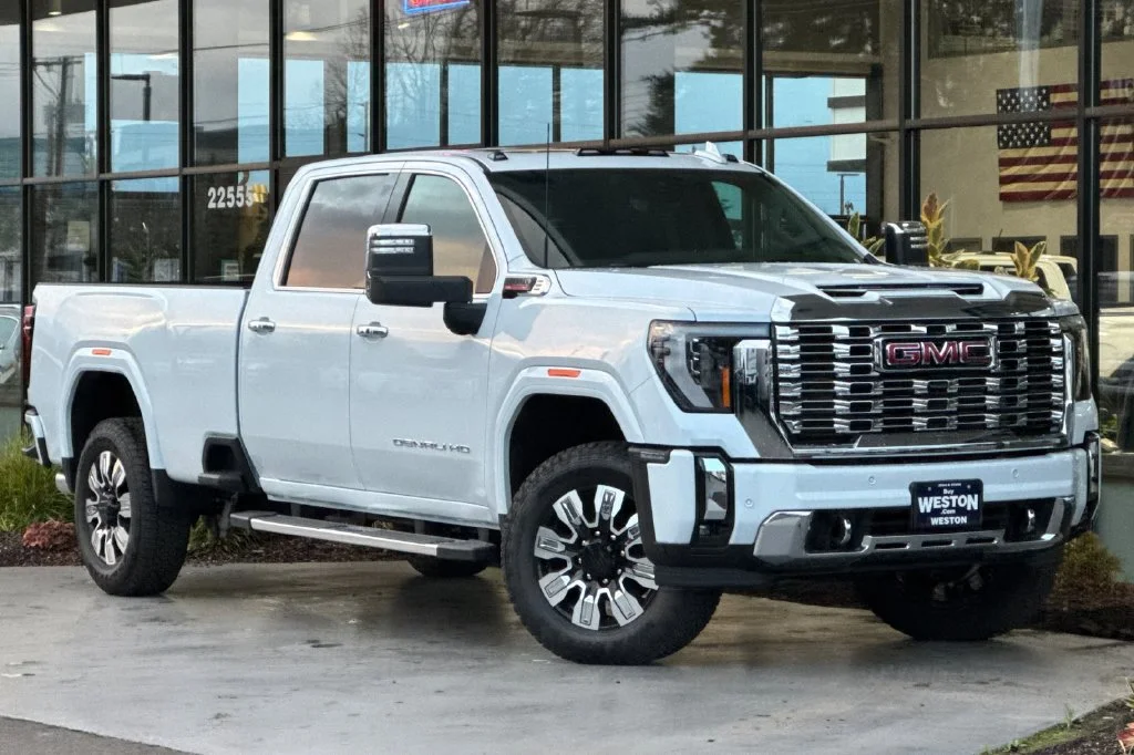 New 2026 Glacier White Tricoat GMC Denali image 2