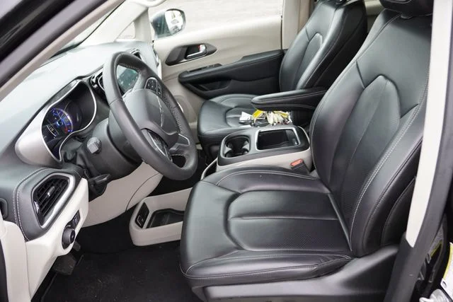 Certified Used 2023 Black Chrysler Touring L image 4