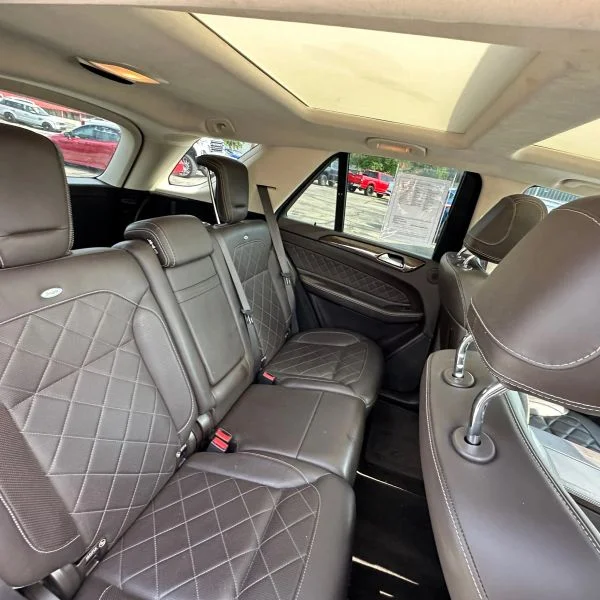 Used 2017 White Mercedes-Benz GLE 43 Sport Utility 4D image 26