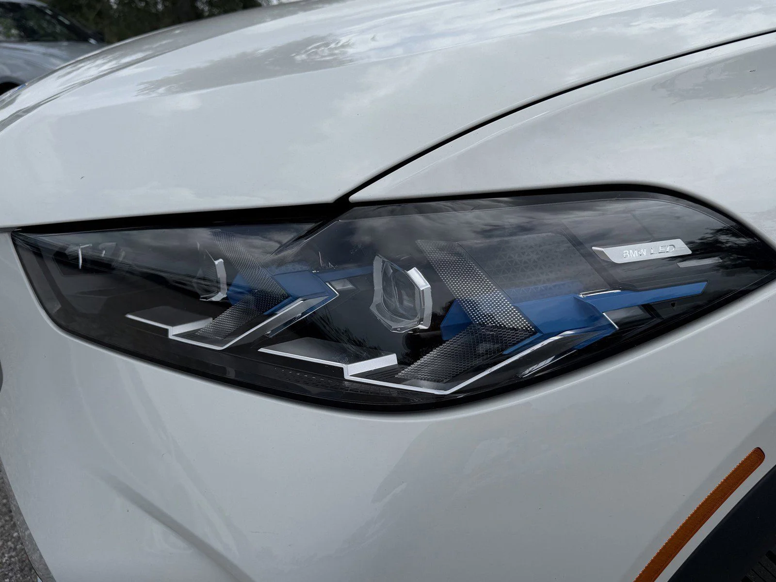 New 2026 Alpine White BMW xDrive50e image 9