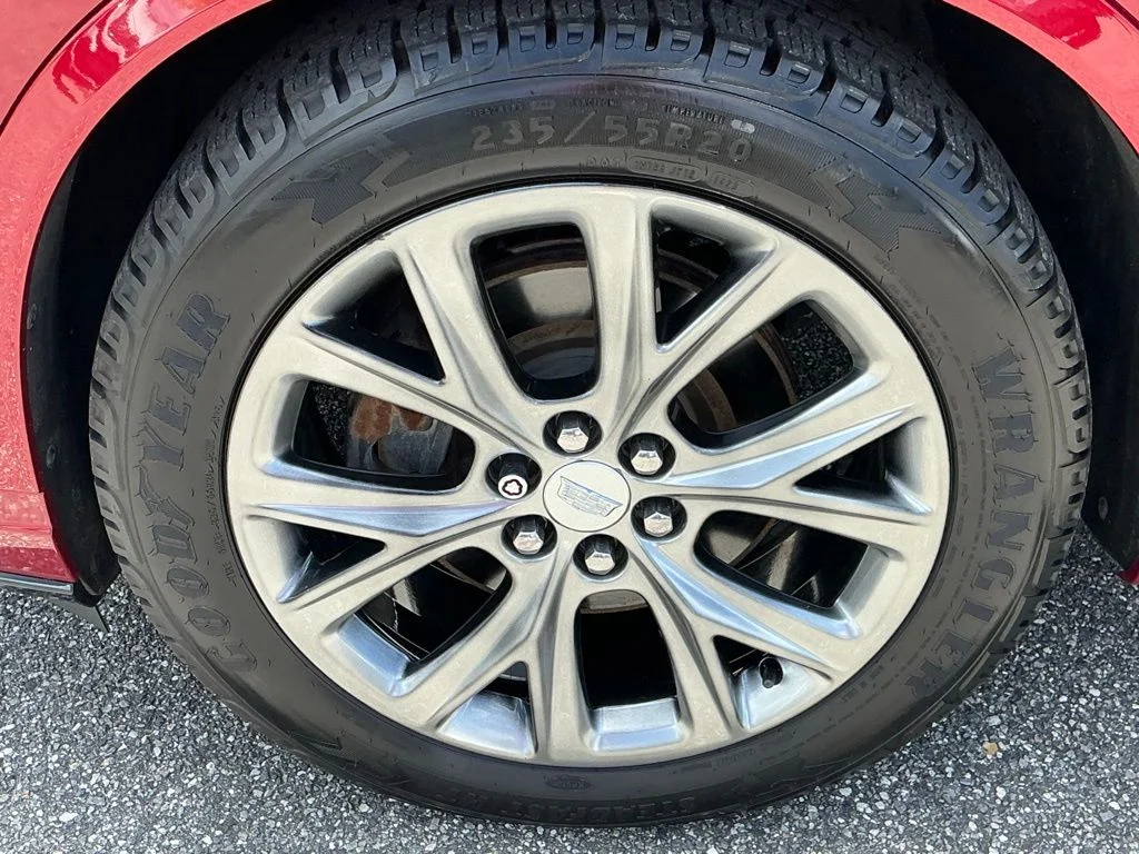 Used 2020 Red Cadillac Sport image 35