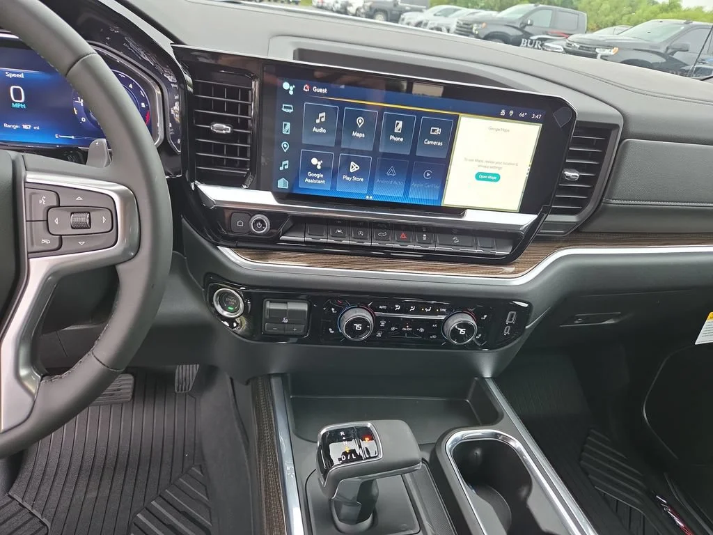 New 2026 Summit White Chevrolet RST image 15