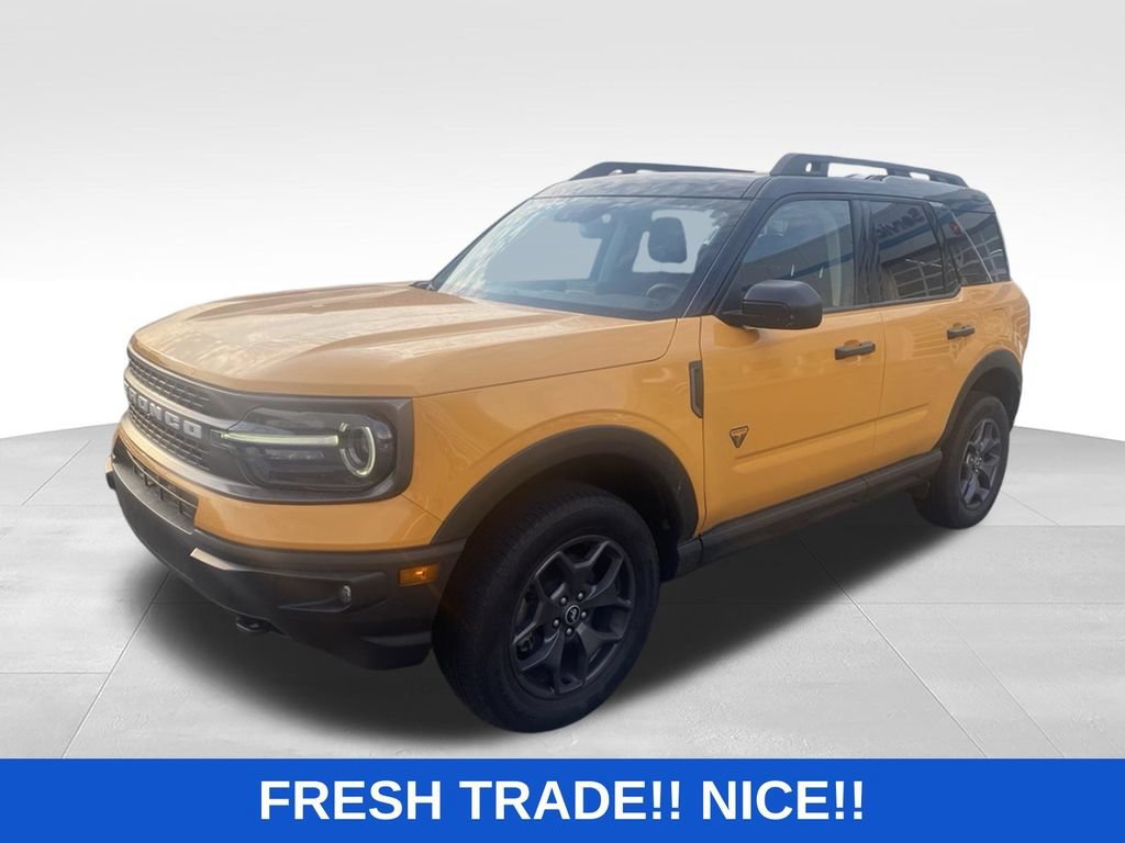 Used 2021 Gray Ford Badlands image 2