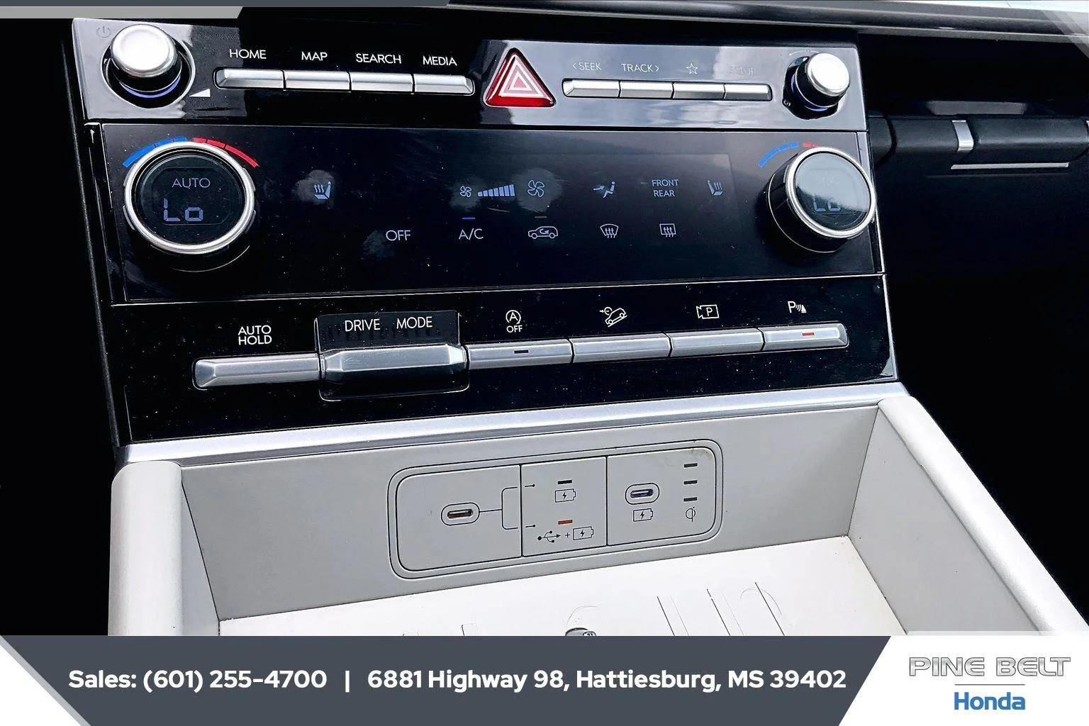 Used 2025 Ecotronic Gray Hyundai SEL image 23