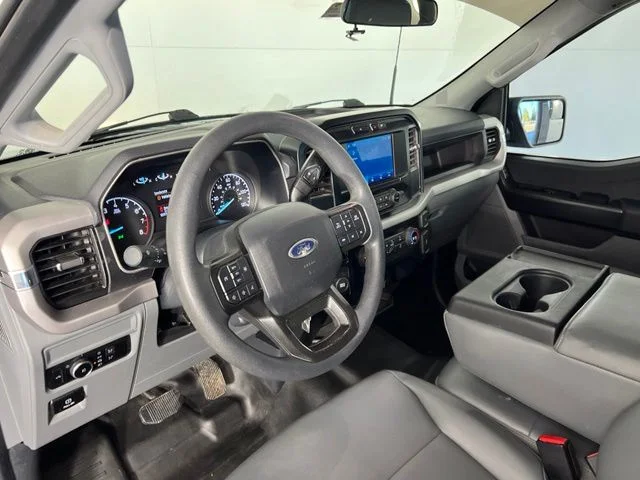 Used 2022 White Ford XL image 12