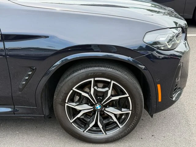 Used 2023 Carbon Black Metallic BMW xDrive30i image 8