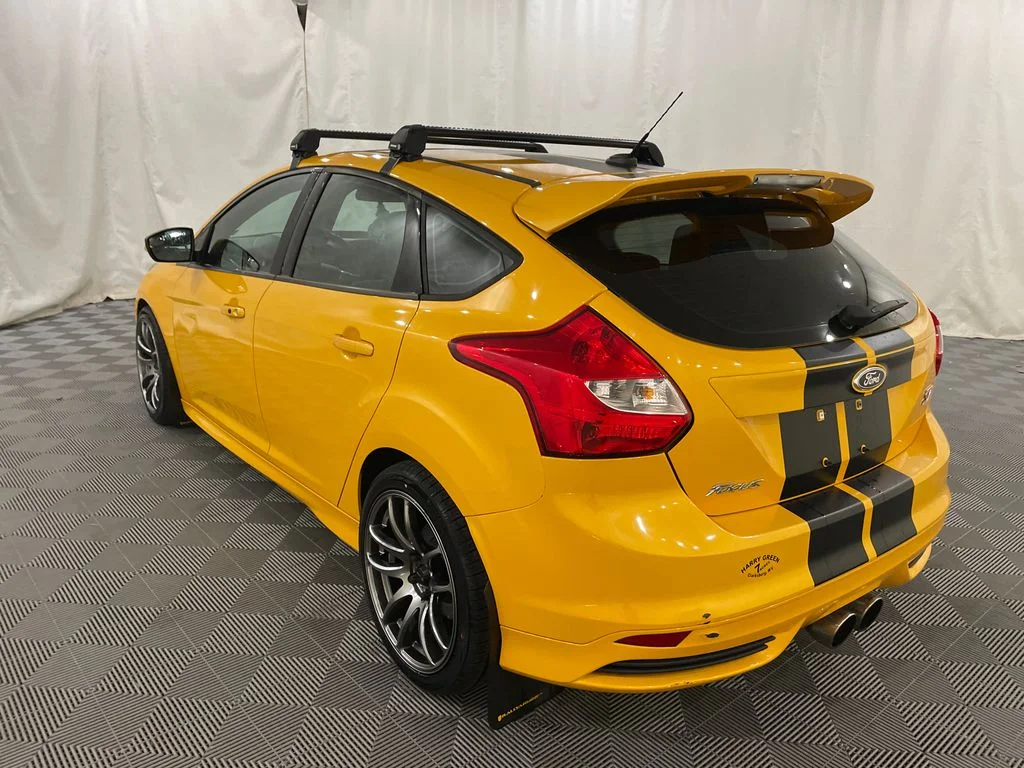 Used 2014 Yellow Ford ST image 8