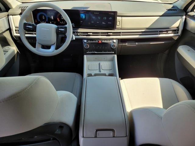 New 2026 White Hyundai SE image 39