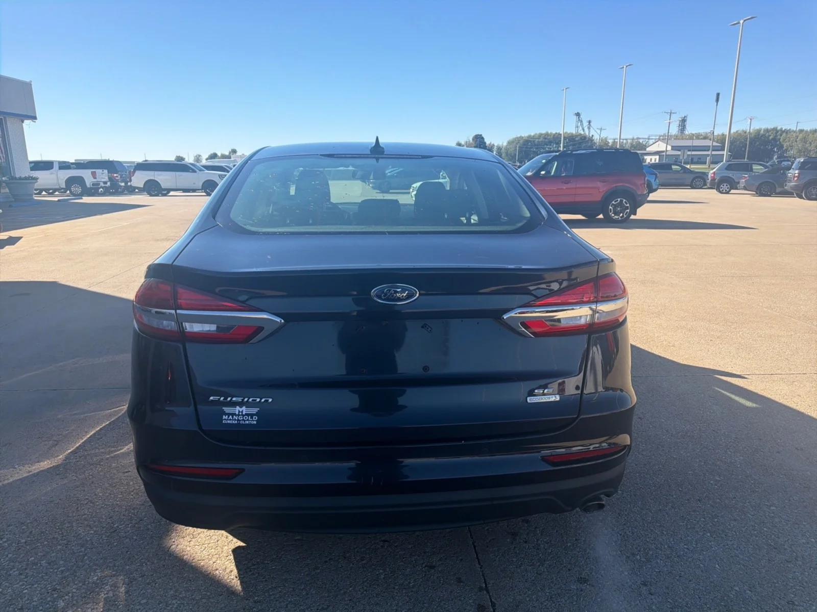 Used 2020 Alto Blue Metallic Tinted Clearcoat Ford SE image 6