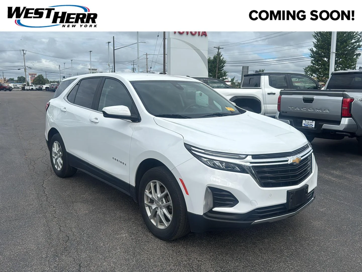 Used 2024 Summit White Chevrolet LT image 1