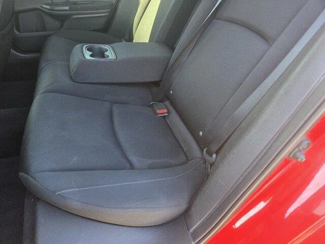 Used 2018 Rallye Red Honda EX-T image 23