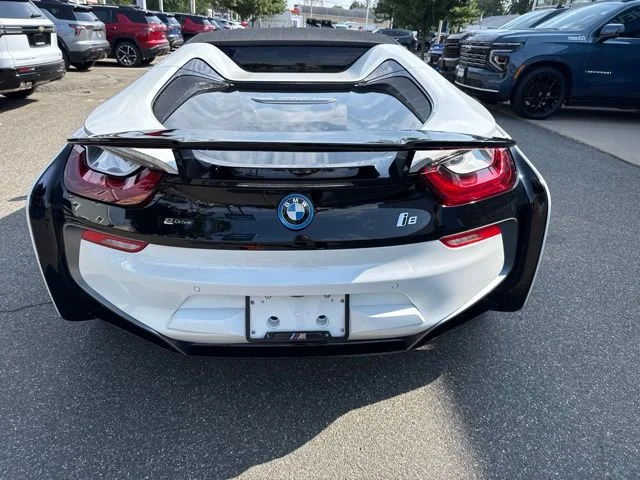 Used 2019 White BMW Base image 3