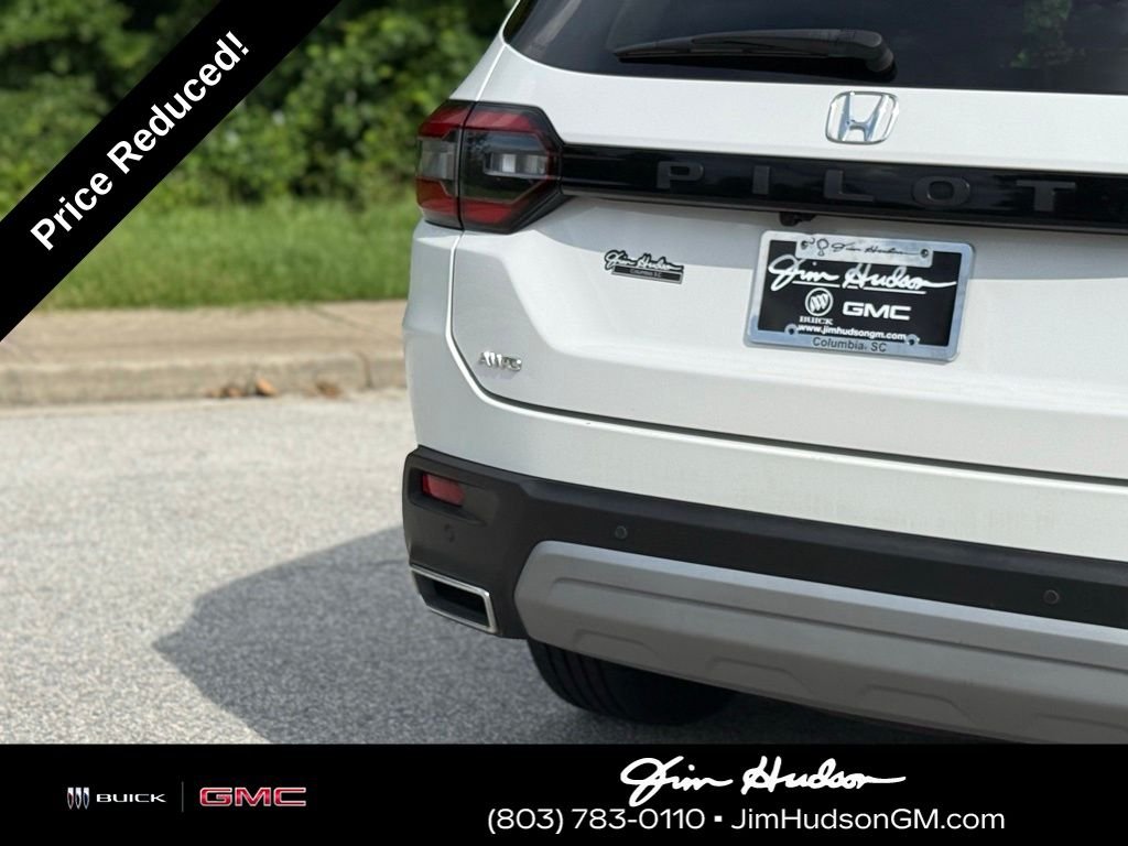 Used 2023  Honda Touring image 15