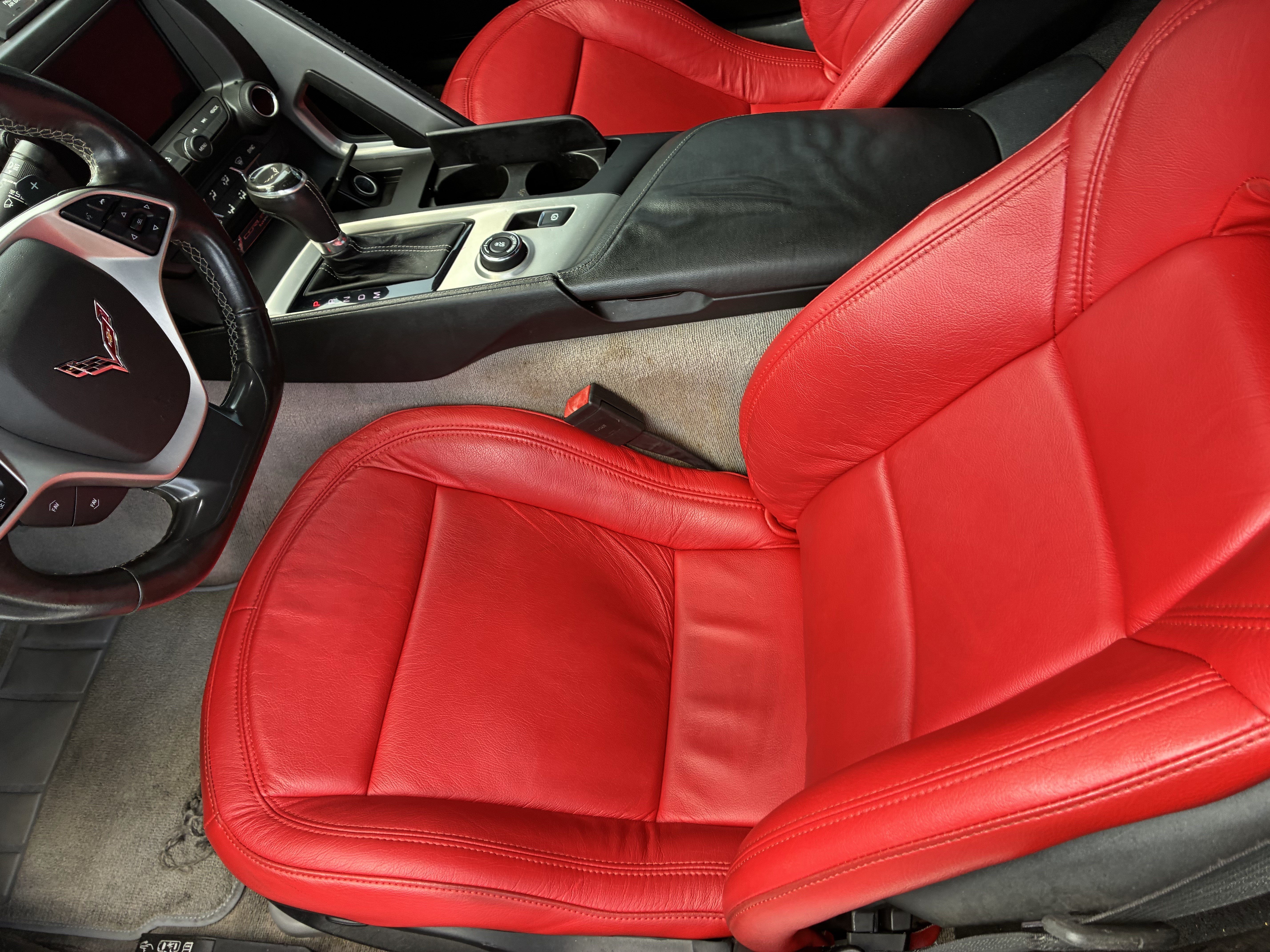 Used 2019 Arctic White Chevrolet 1LT image 14