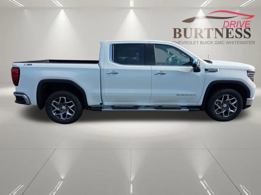 2026 GMC Sierra 1500 SLT - Photo 8