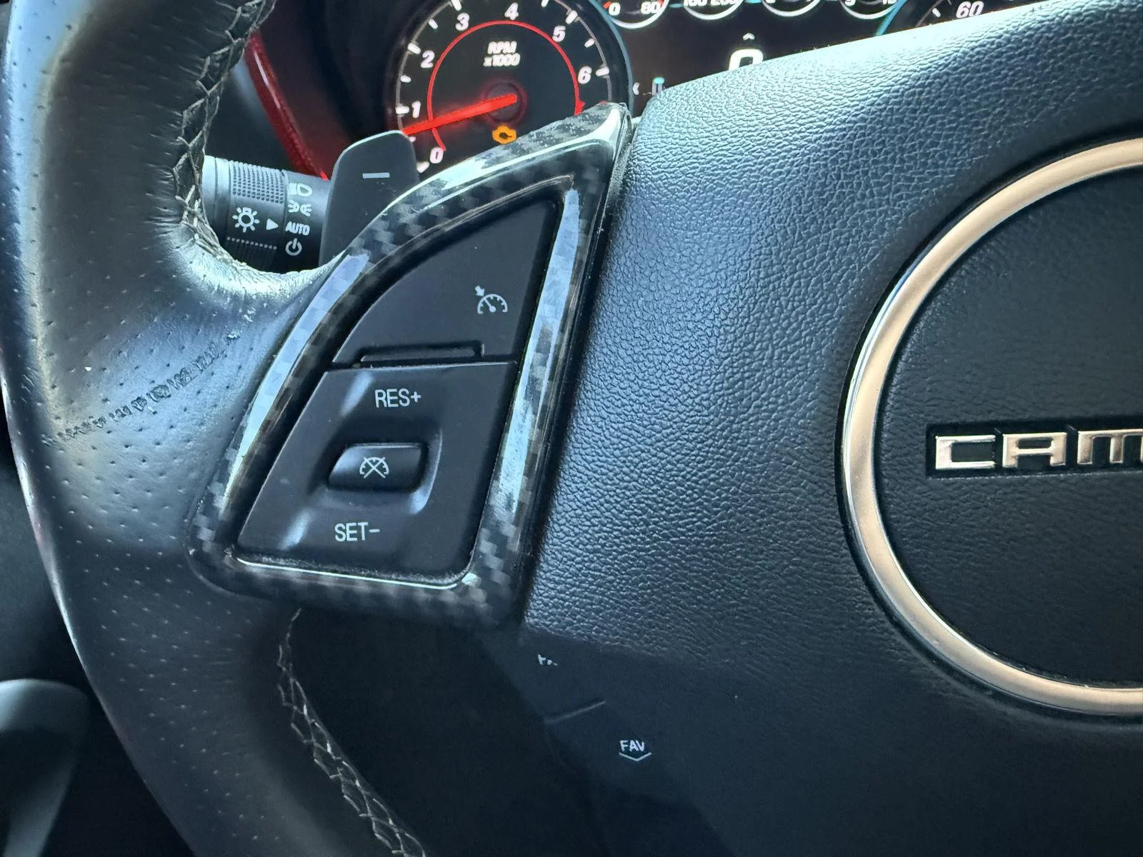 Used 2018 Summit White Chevrolet 1SS image 15