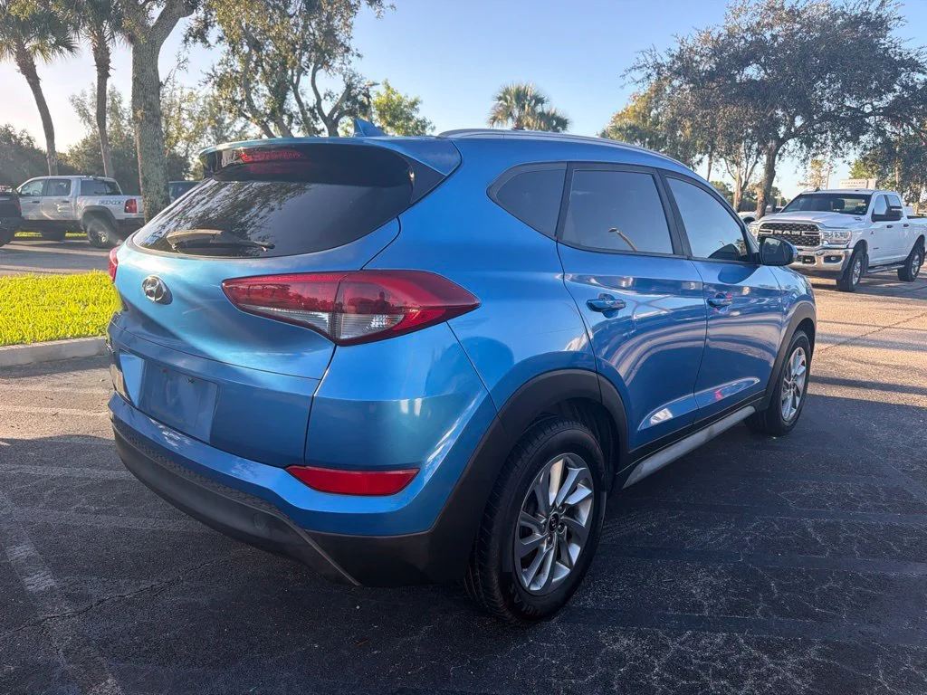 Used 2018 Caribbean Blue Hyundai SEL image 7