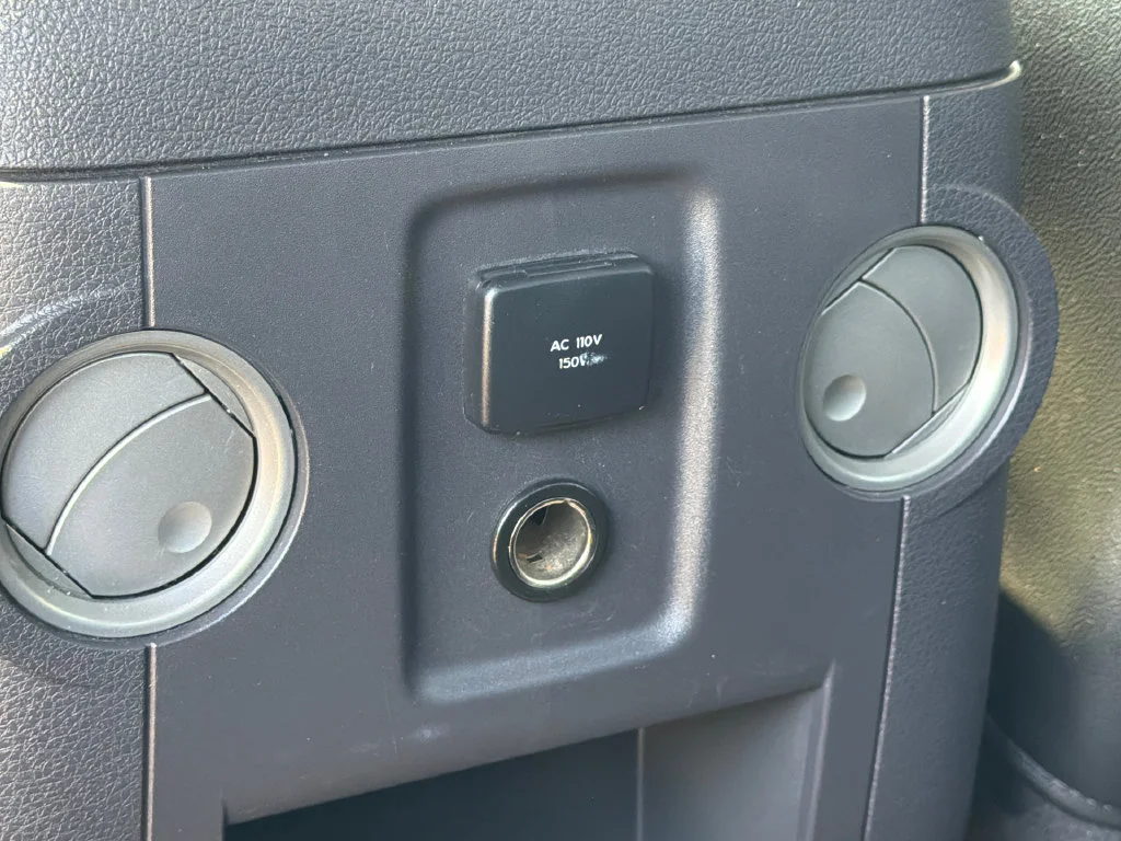 Used 2016 Black Ford Lariat image 16