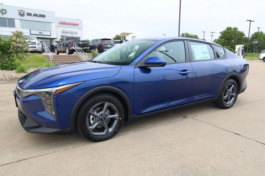 New 2026 Blue Kia LXS image 16
