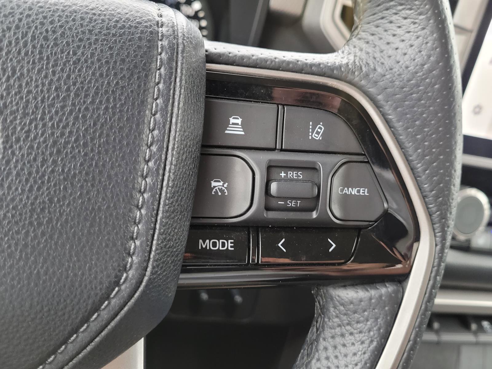 Used 2022 Pearl Toyota Limited image 8