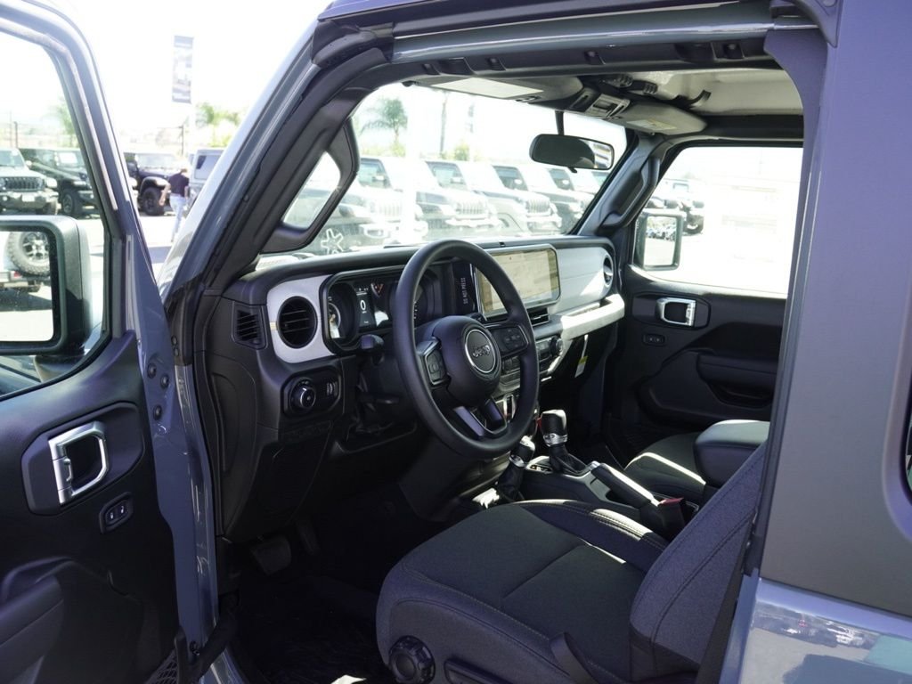 New 2026 Anvil Clear-Coat Exterior Paint Jeep Sport image 18