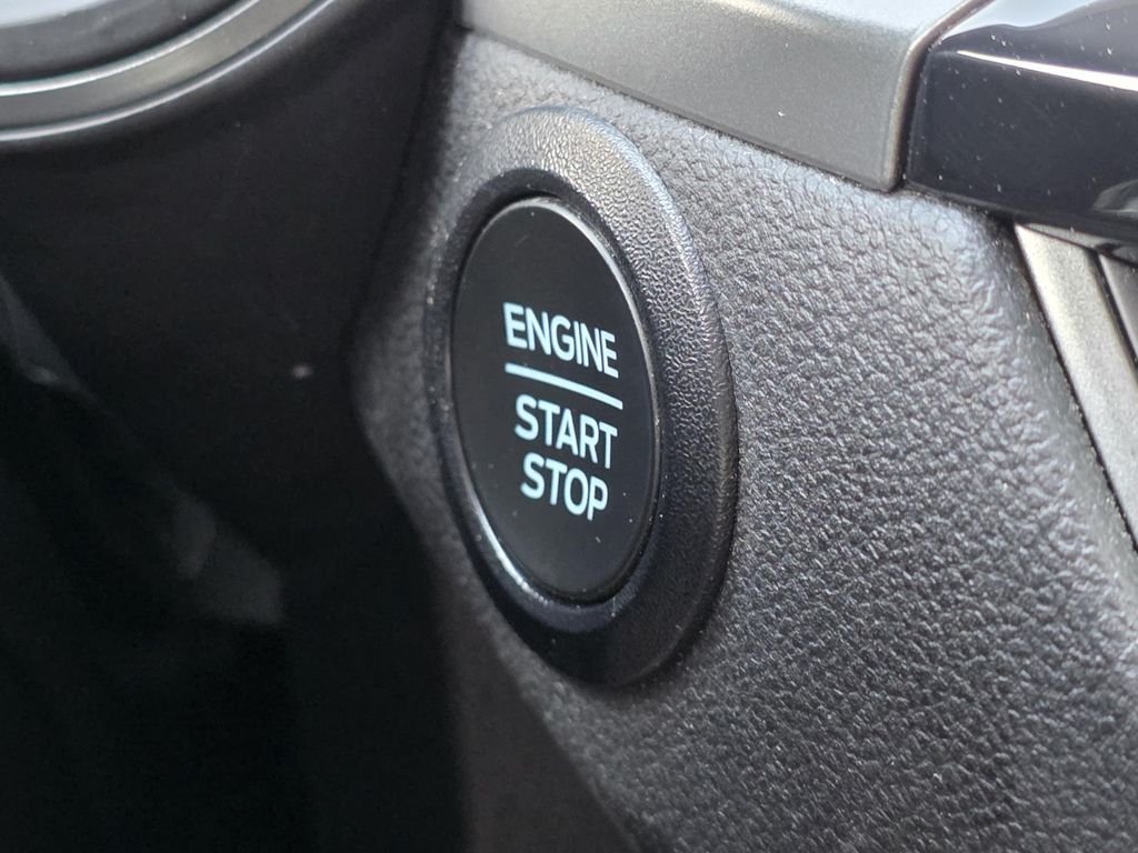 Used 2024 Silver Ford Active image 20