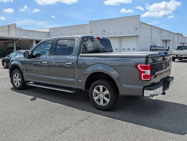 Used 2019 Magnetic Ford XLT image 5