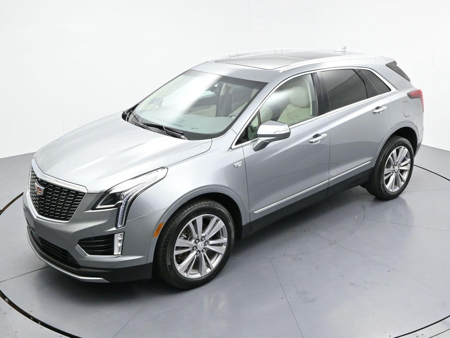 Used 2024 Argent Silver Metallic Cadillac Premium Luxury image 38