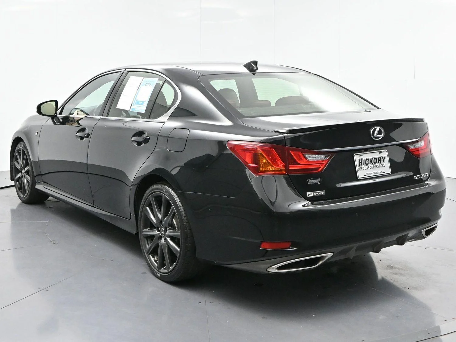 Used 2015 Ultra White Lexus Crafted Line image 5