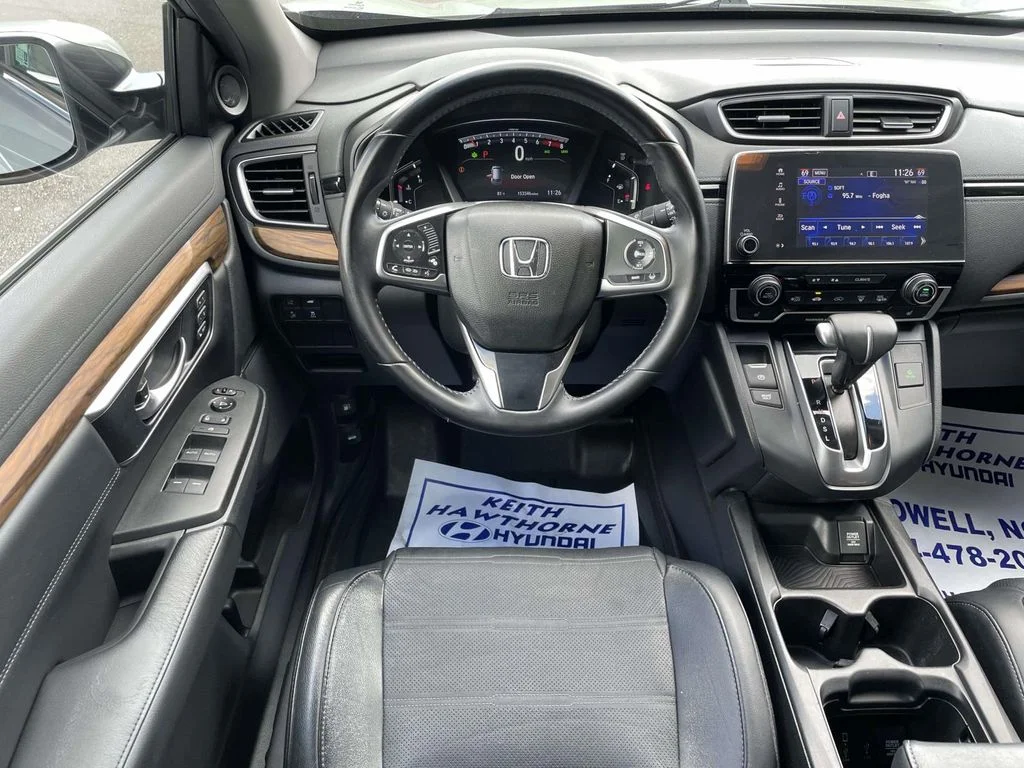 Used 2018 Silver Honda EX-L image 12