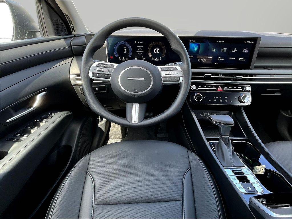 New 2026 Green Hyundai SEL Plus FWD image 9
