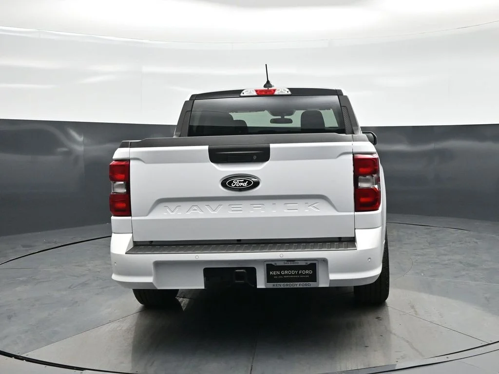 New 2025 Oxford White Ford Lobo Standard image 24